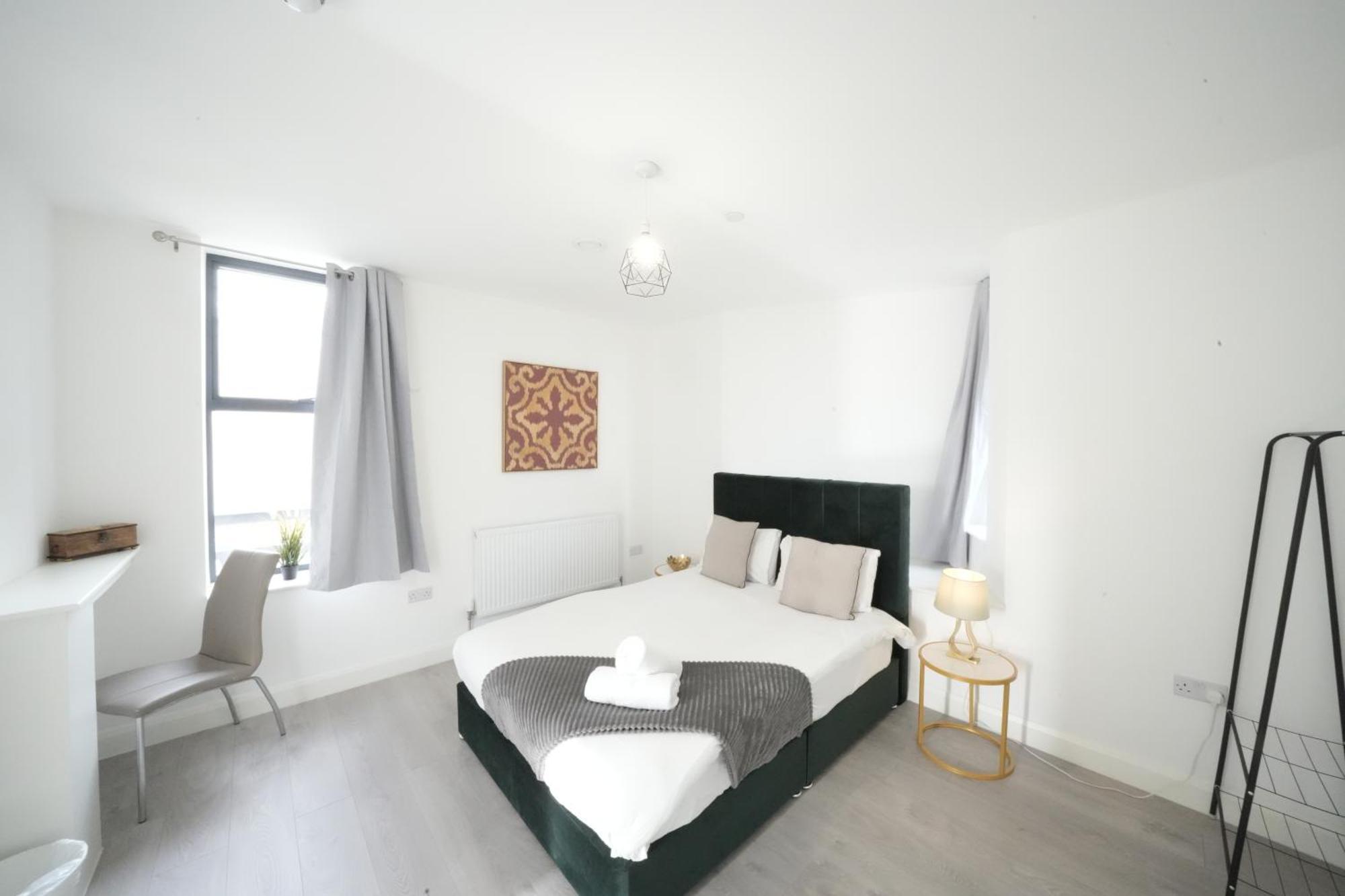 Ealing Broadway Great Stay 7-Minute Walk From The Underground المظهر الخارجي الصورة