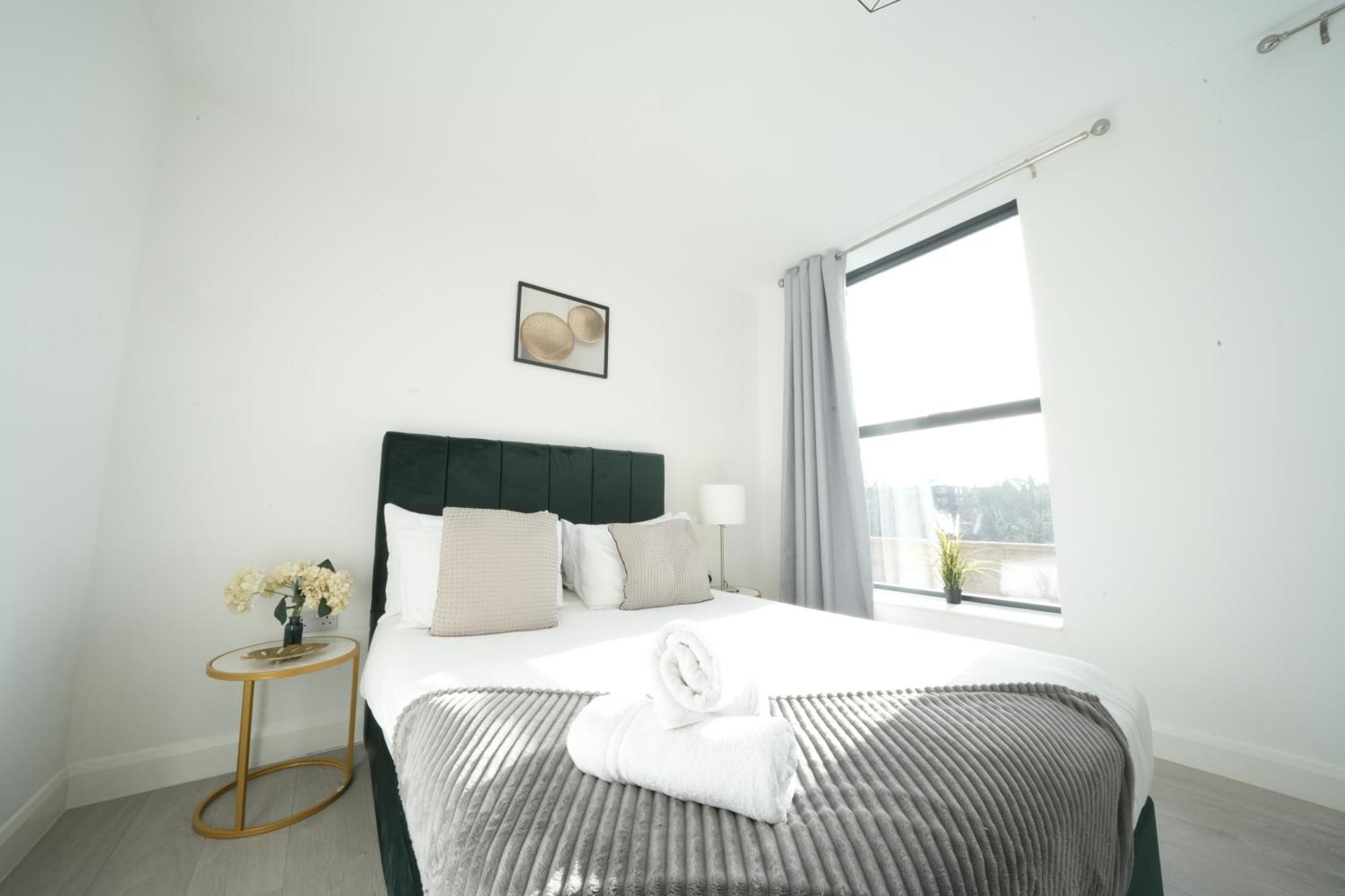 Ealing Broadway Great Stay 7-Minute Walk From The Underground المظهر الخارجي الصورة