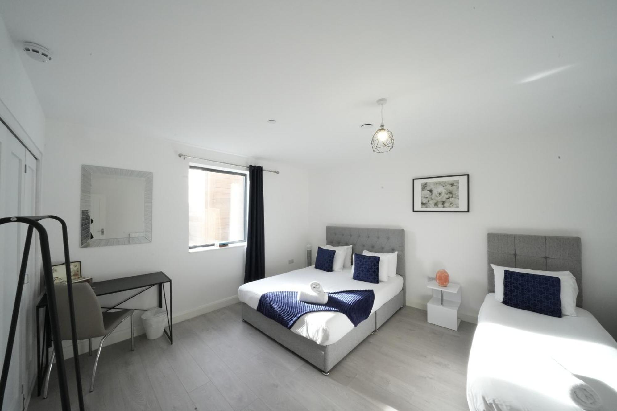 Ealing Broadway Great Stay 7-Minute Walk From The Underground المظهر الخارجي الصورة