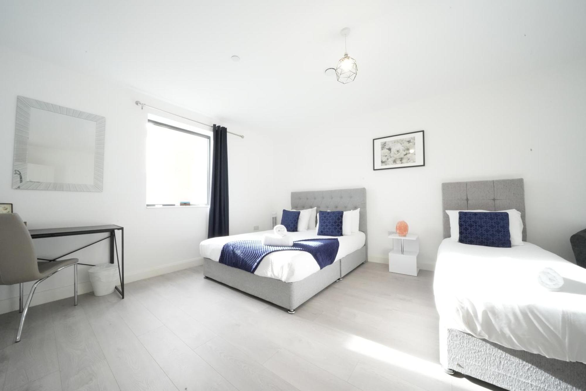 Ealing Broadway Great Stay 7-Minute Walk From The Underground المظهر الخارجي الصورة