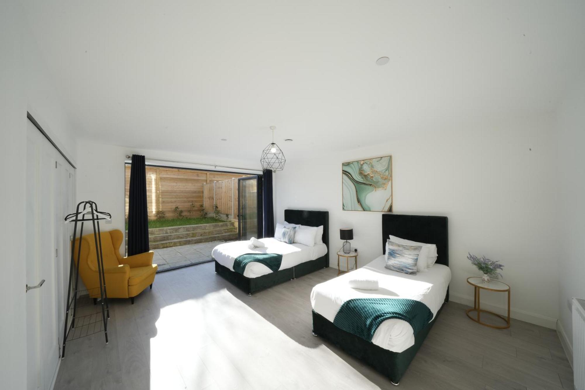 Ealing Broadway Great Stay 7-Minute Walk From The Underground المظهر الخارجي الصورة