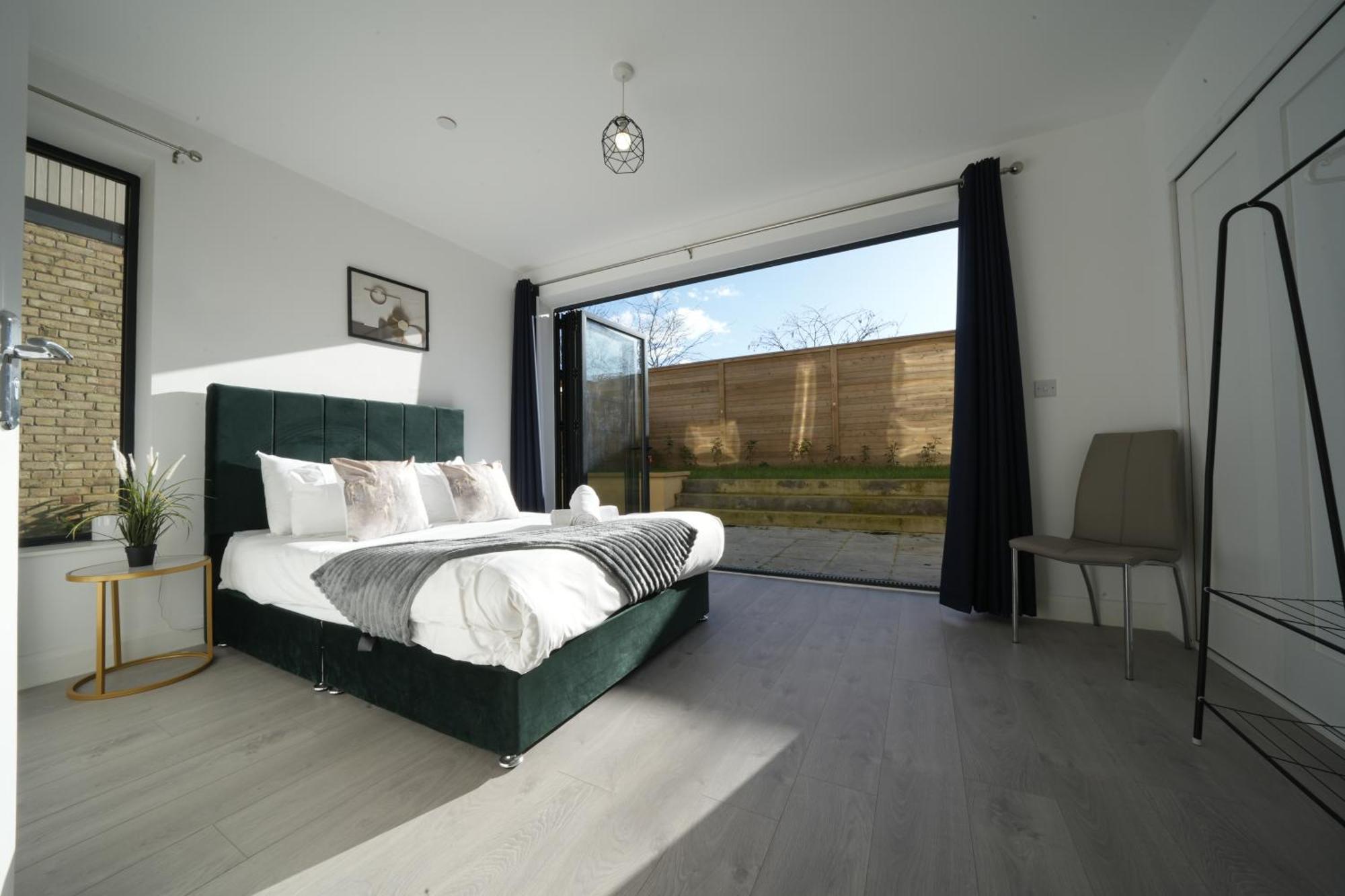 Ealing Broadway Great Stay 7-Minute Walk From The Underground المظهر الخارجي الصورة